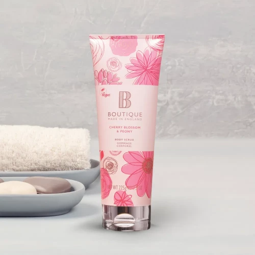 Boutique / Скраб для тела Цветок вишни и пион 238мл./Cherry Blossom & Peony